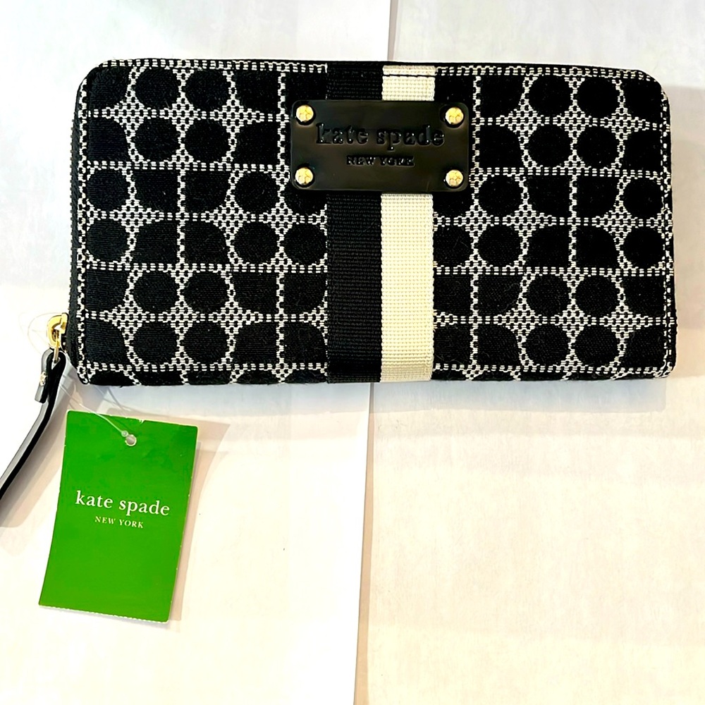 NWT Kate Spade Black and White Neda Classic Noel Wallet